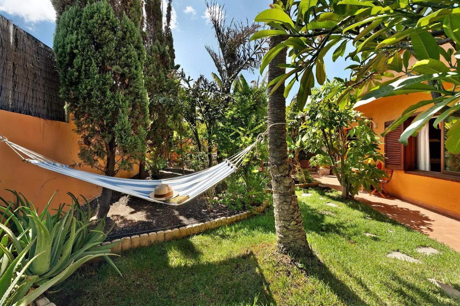 Energy Garden Villa Бахамар Екстериор снимка